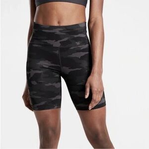 Athleta Ultimate Stash Pocket Camo  7" Short